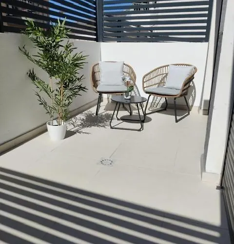 The Korner Montana Apartment *